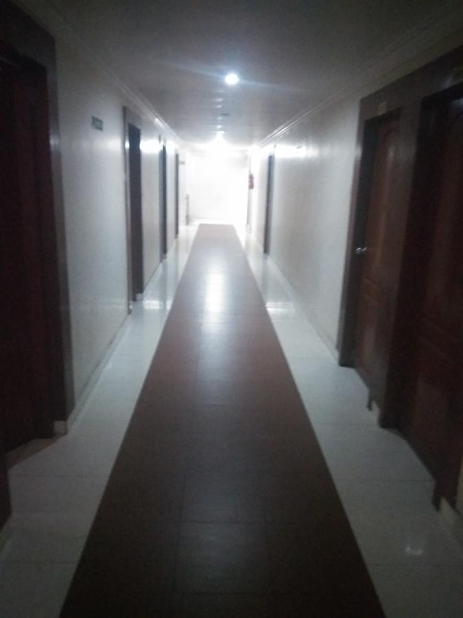Hotel Malika Residency Ettumanoor Ngoại thất bức ảnh