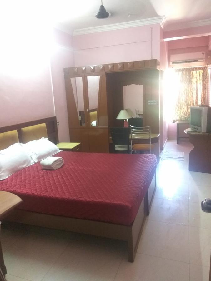 Hotel Malika Residency Ettumanoor Ngoại thất bức ảnh