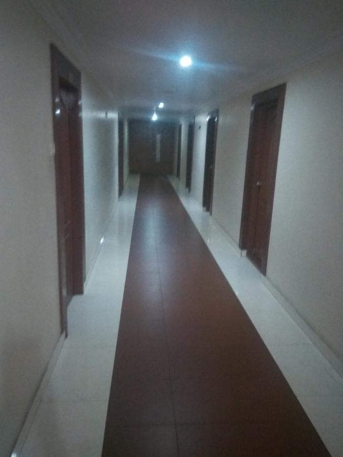 Hotel Malika Residency Ettumanoor Ngoại thất bức ảnh
