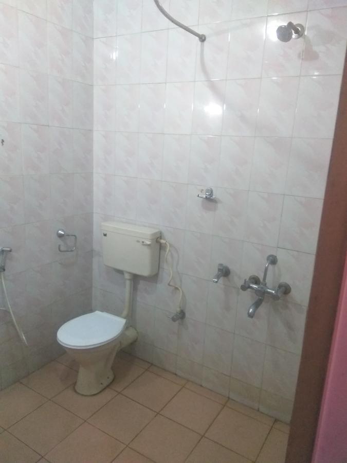 Hotel Malika Residency Ettumanoor Ngoại thất bức ảnh